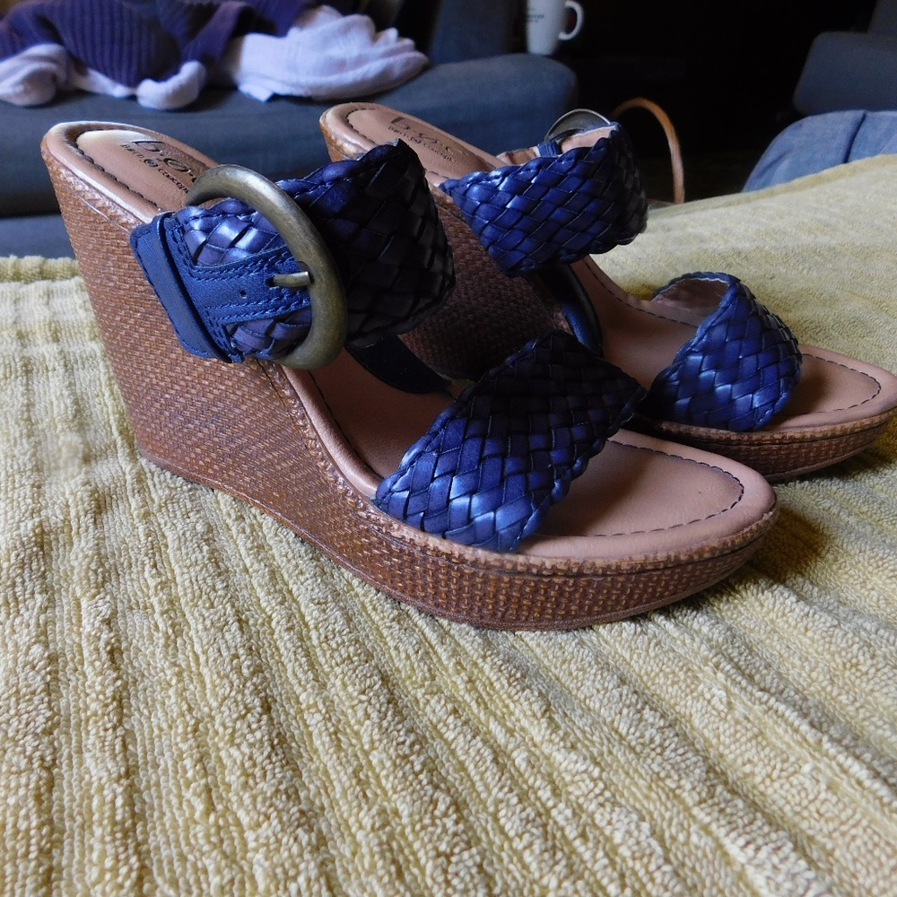 NEW Braided Buckle Navy Wedge Sandals